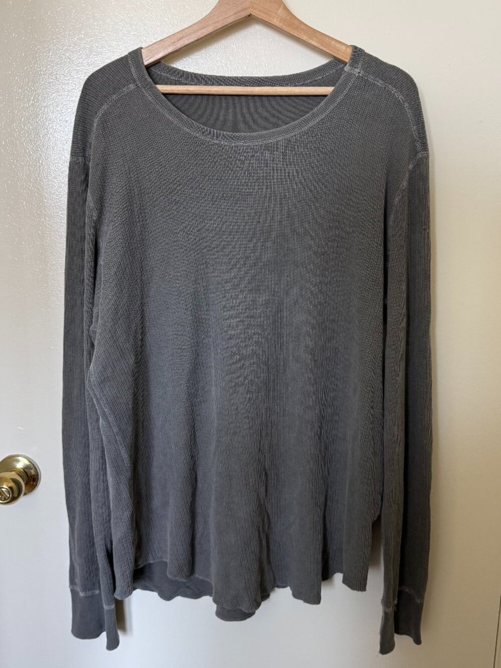 Buck Mason Gray Distressed Long Sleeve Thermal Long Sleeve Shirt M